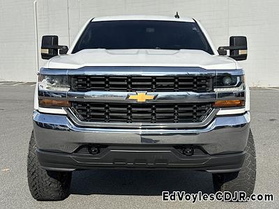 Used 2017 Chevrolet Silverado 1500 LT Crew Cab for sale #515960C - photo 1
