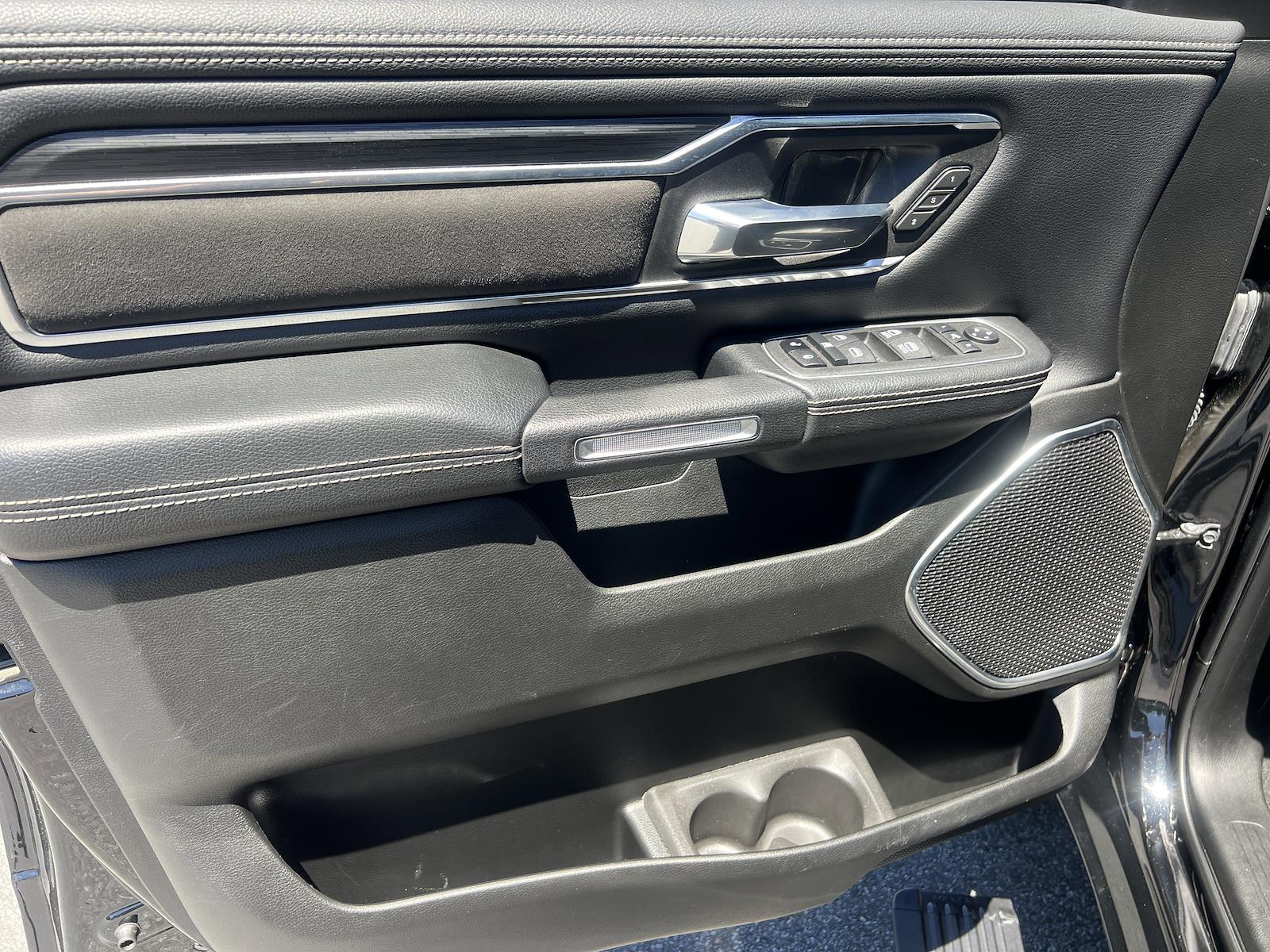 Used 2023 Ram 1500 - photo 14