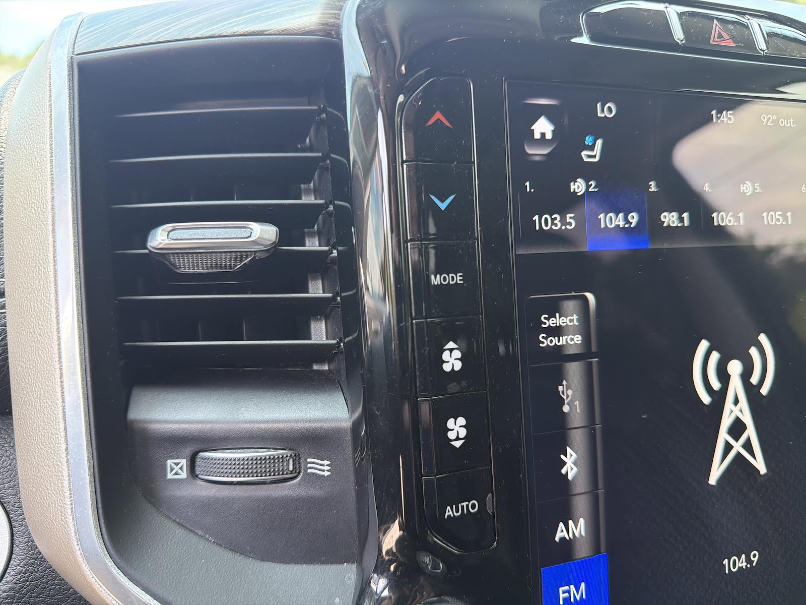 Used 2020 Ram 1500 - photo 25