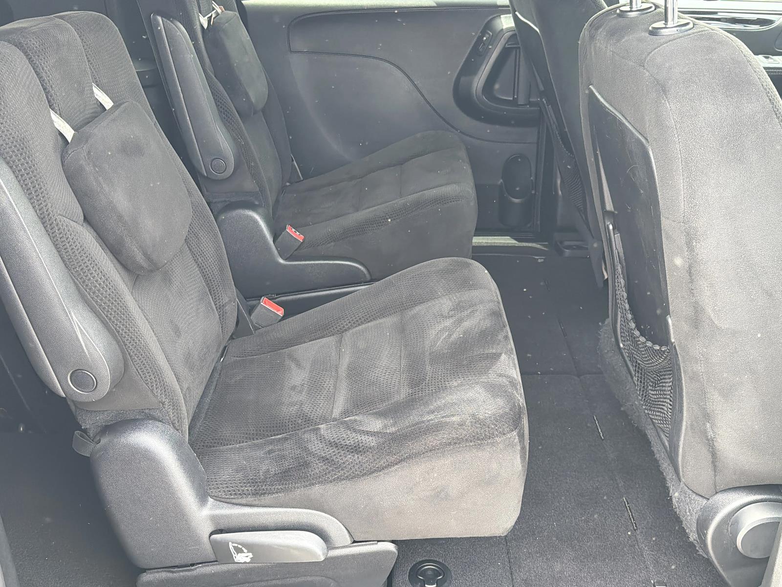 Used 2016 Dodge Grand Caravan - photo 12