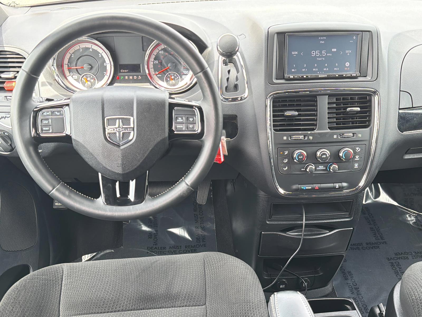 Used 2016 Dodge Grand Caravan - photo 19