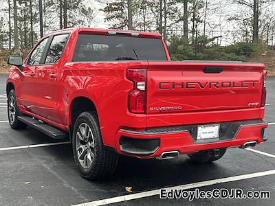 2021 Chevrolet Silverado 1500 Crew Cab 4WD, Pickup for sale #5P52311 - photo 2