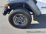 2020 Jeep Gladiator Crew Cab 4WD Pickup for sale #5P52543 - photo 11
