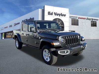 Used 2022 Jeep Gladiator Sport Crew Cab for sale #5P52570 - photo 1