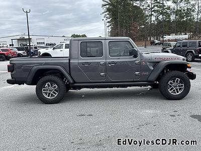 Used 2025 Jeep Gladiator - photo 1