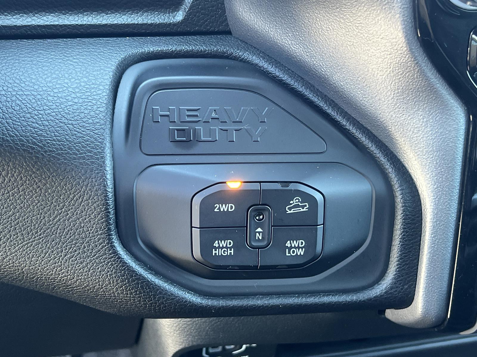 Used 2025 Ram 2500 - photo 40