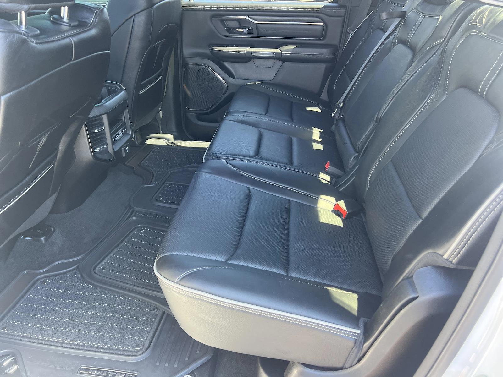 Used 2023 Ram 1500 - photo 27