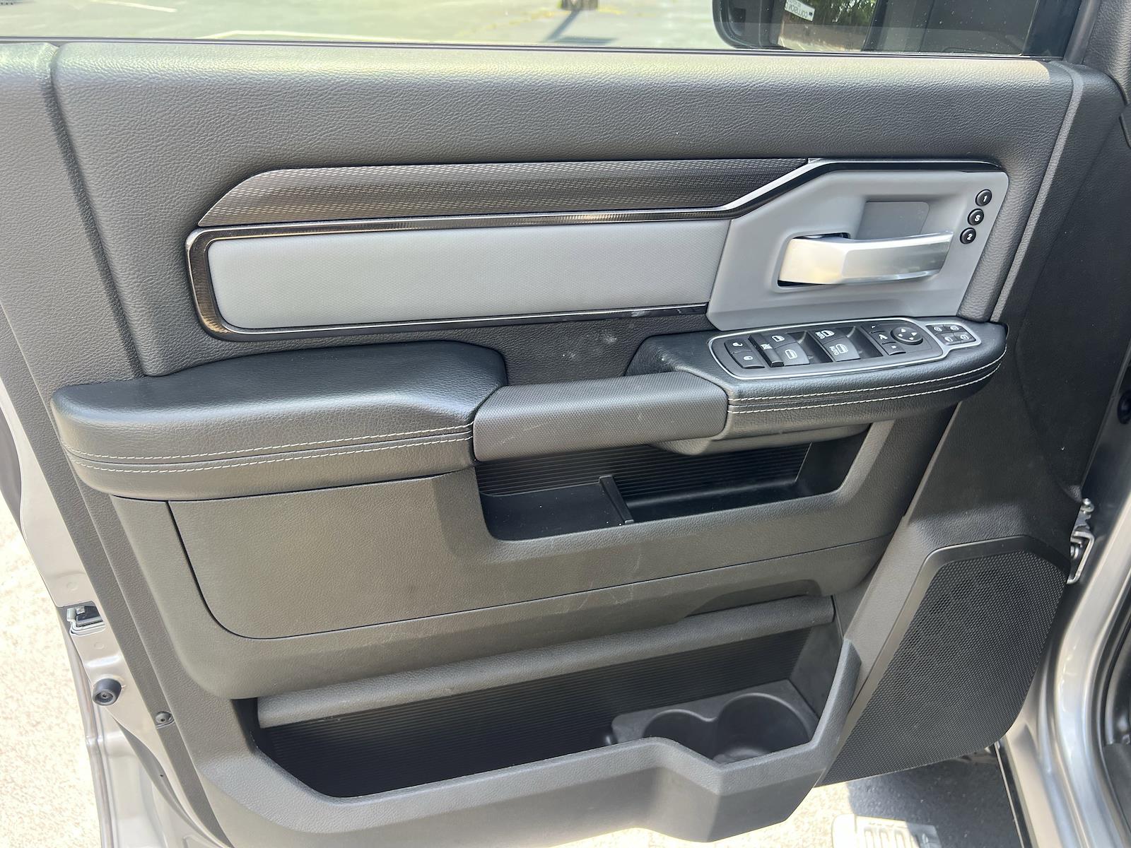 Used 2023 Ram 2500 - photo 1