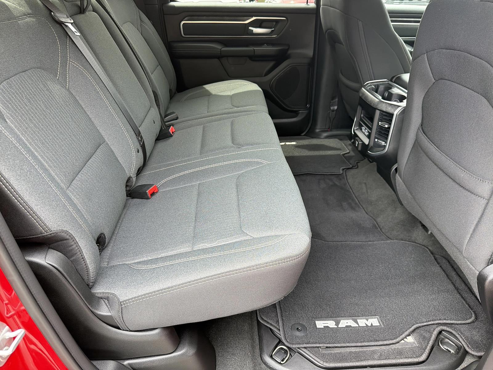 Used 2022 Ram 1500 - photo 11