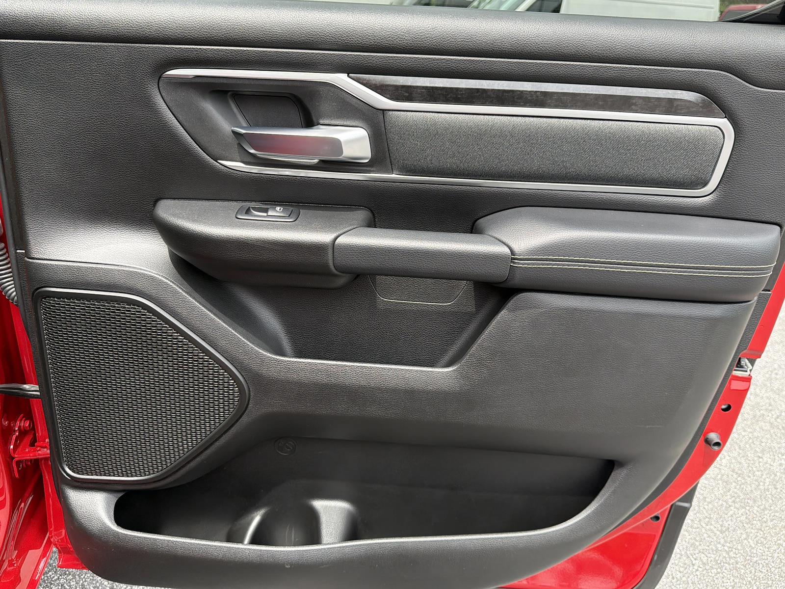 Used 2022 Ram 1500 - photo 12