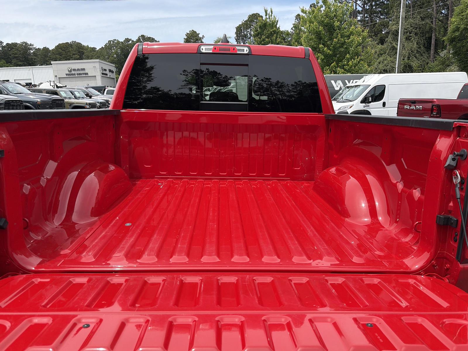 Used 2022 Ram 1500 - photo 14