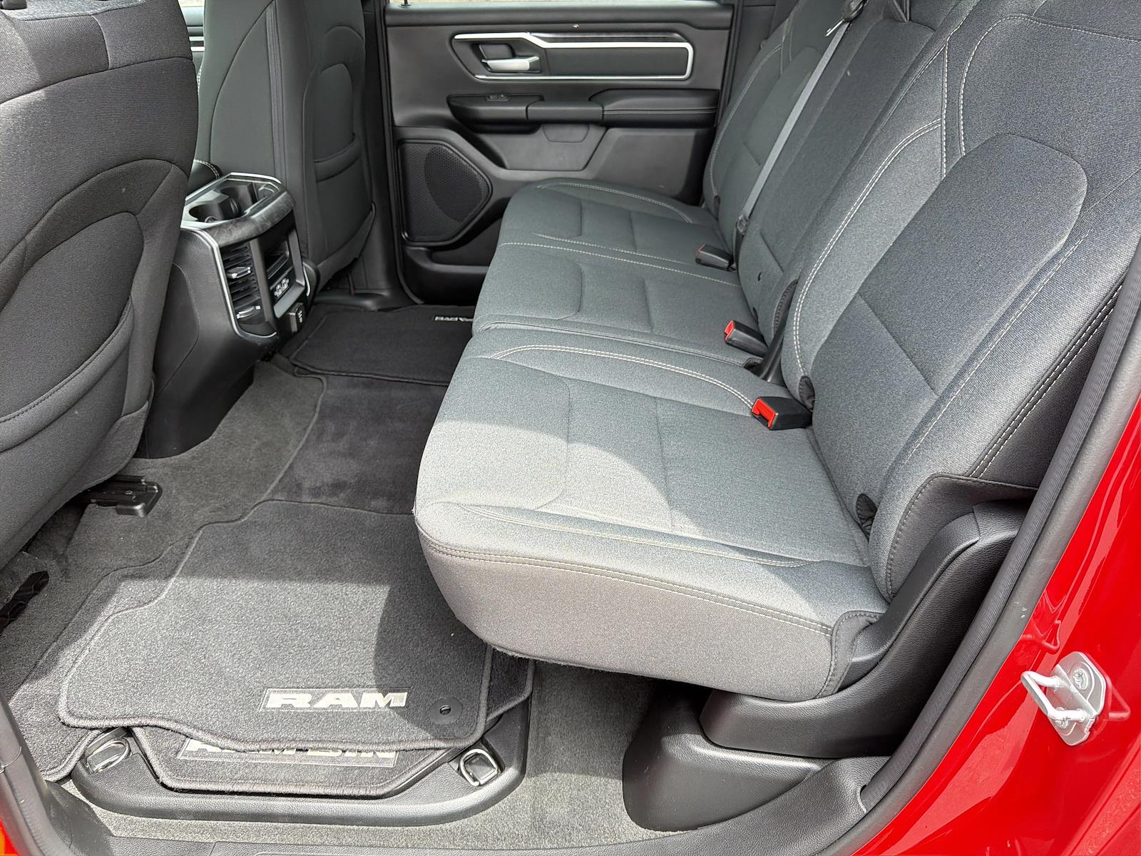Used 2022 Ram 1500 - photo 16