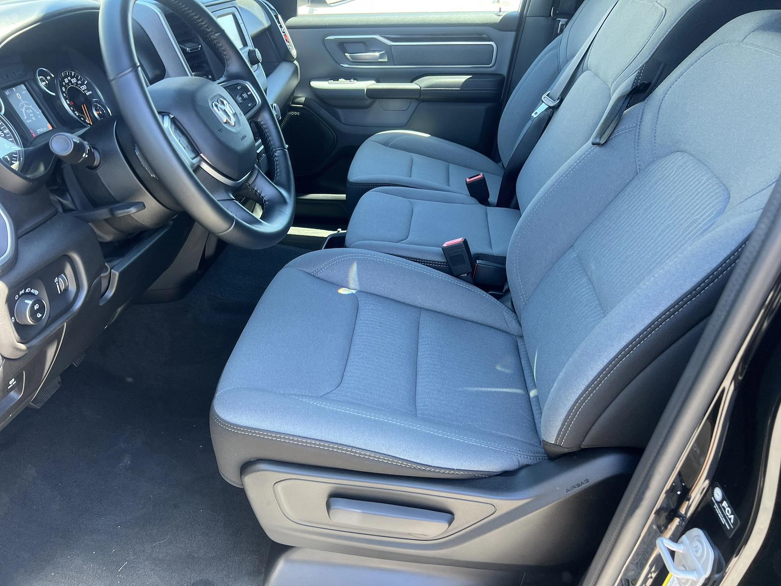 Used 2022 Ram 1500 - photo 5