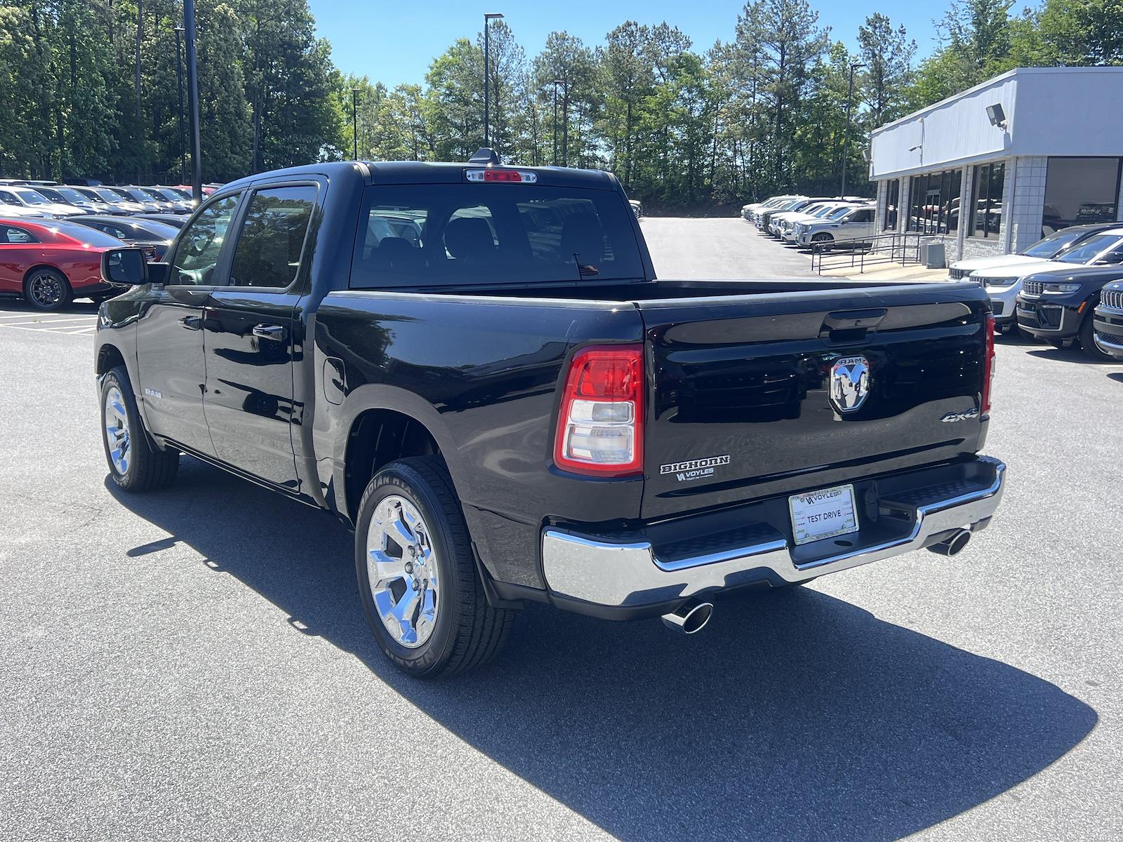 Used 2022 Ram 1500 - photo 7