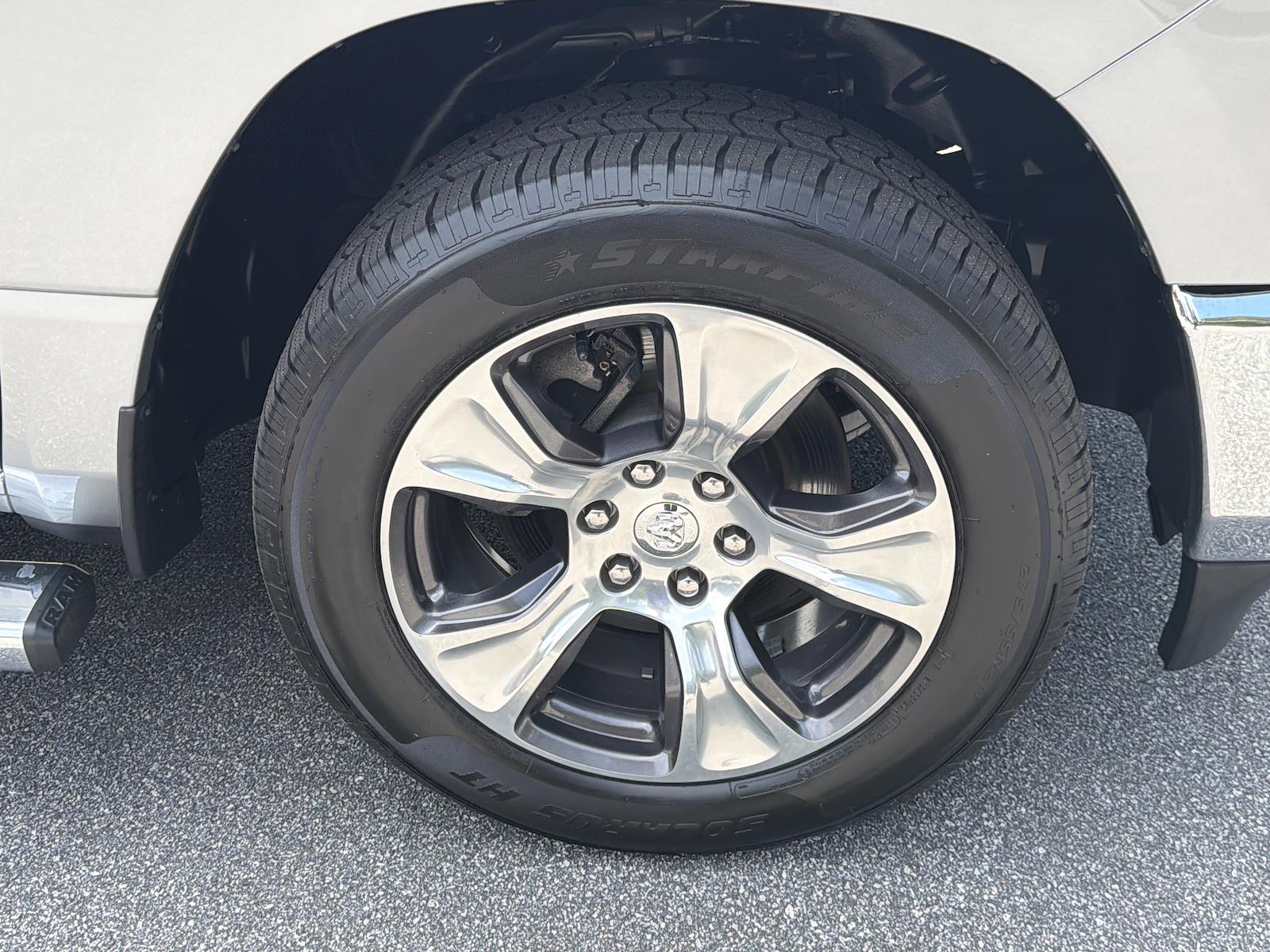 Used 2023 Ram 1500 - photo 9