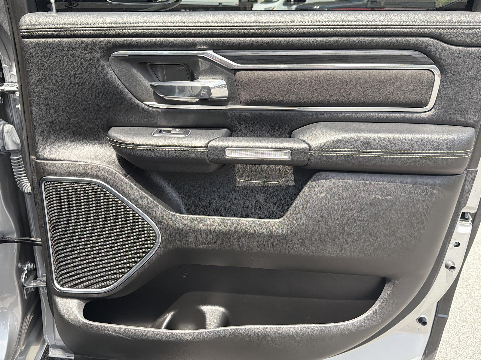 Used 2023 Ram 1500 - photo 14