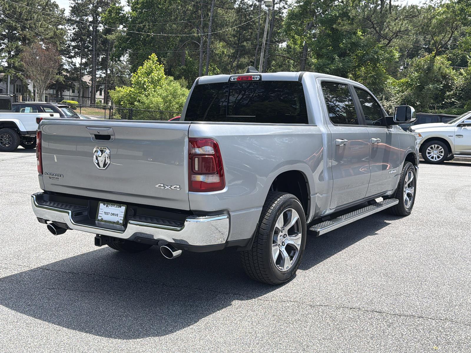 Used 2023 Ram 1500 - photo 9
