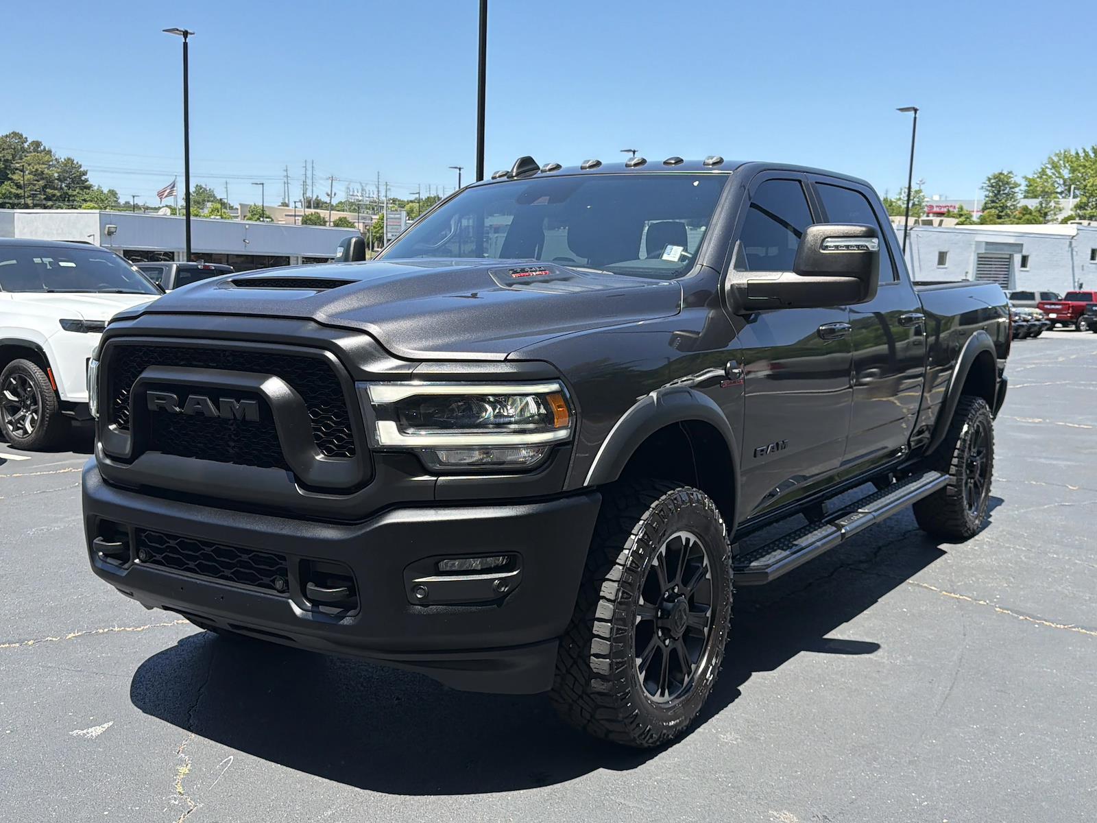 Used 2023 Ram 2500 - photo 5