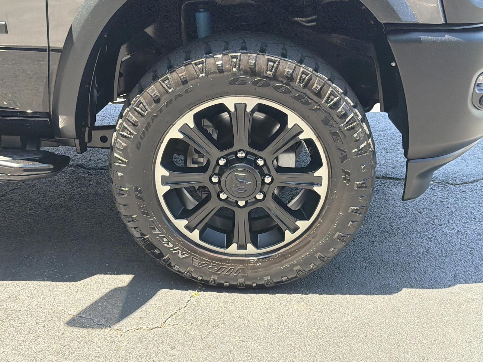 Used 2023 Ram 2500 - photo 14