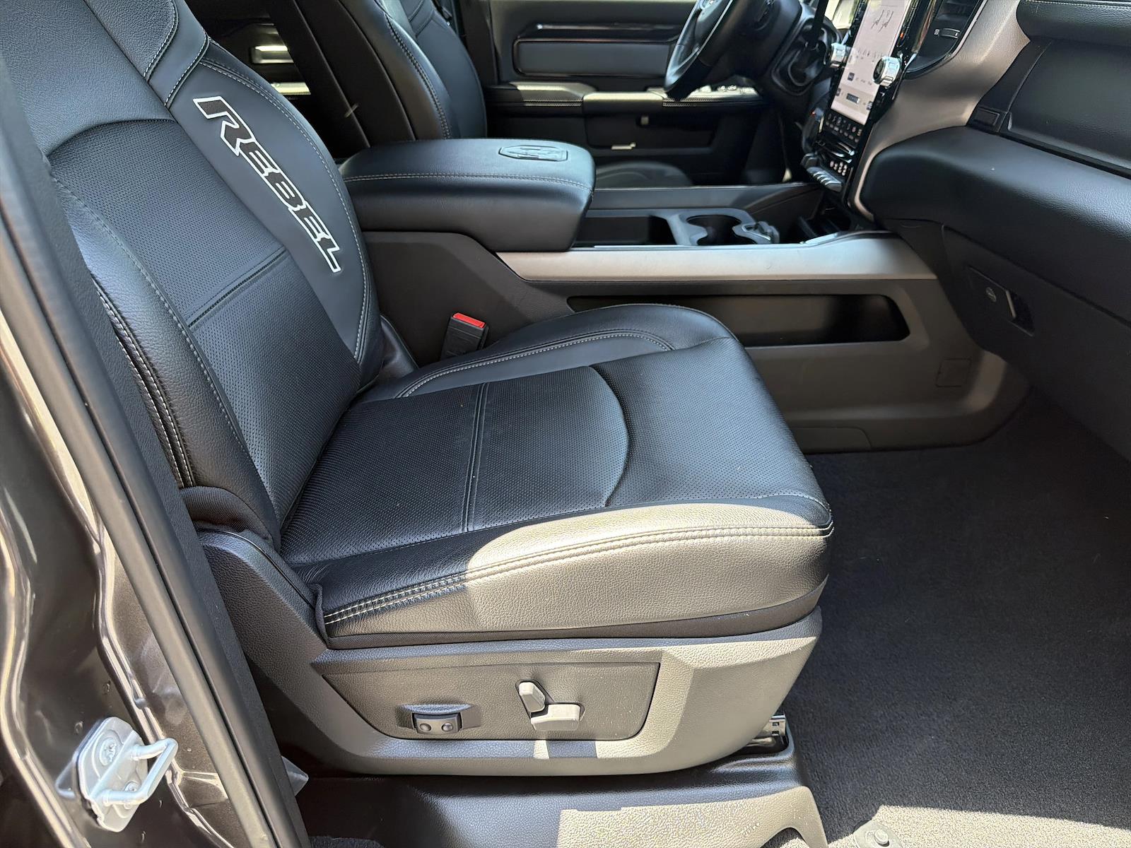 Used 2023 Ram 2500 - photo 15