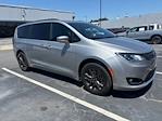 2020 Chrysler Pacifica AWD Minivan for sale #5P52710 - photo 3