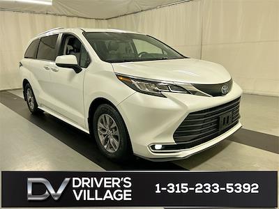 2022 Toyota Sienna AWD Minivan for sale #A228D7159 - photo 1