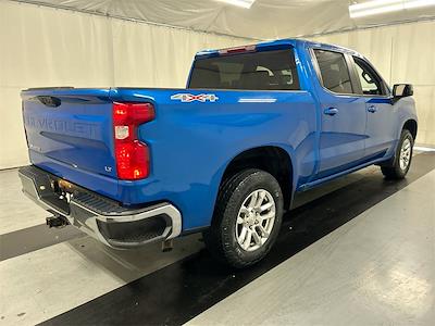 2022 Chevrolet Silverado 1500 Crew Cab 4WD Pickup for sale #B22638896 - photo 2