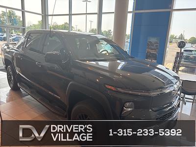 New 2026 Chevrolet Silverado EV LT Crew Cab AWD Pickup for sale #B26100287 - photo 1