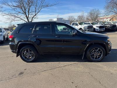 Used 2021 Jeep Grand Cherokee - photo 1