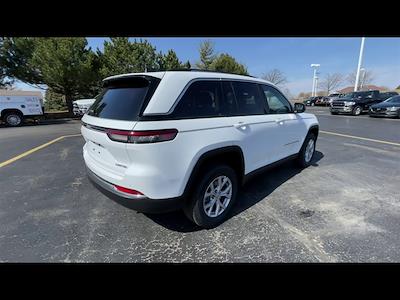 2022 Jeep Grand Cherokee 4x4 SUV for sale #25RL090A - photo 2