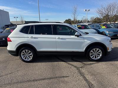 Used 2018 Volkswagen Tiguan for sale #25VL102A - photo 2