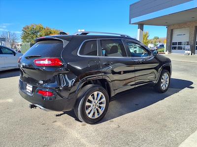 Used 2017 Jeep Cherokee Overland for sale #25VL309A - photo 2