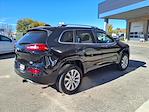Used 2017 Jeep Cherokee Overland for sale #25VL309A - photo 2