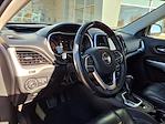 Used 2017 Jeep Cherokee Overland for sale #25VL309A - photo 7