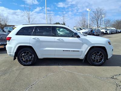 Used 2021 Jeep Grand Cherokee - photo 1