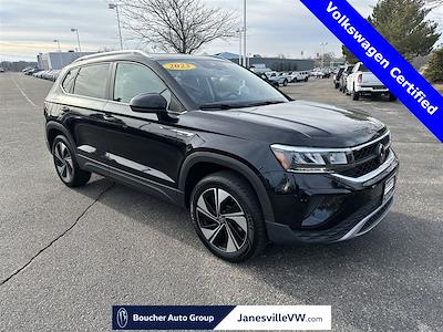 Used 2023 Volkswagen Taos SE for sale #26RL057B1 - photo 1
