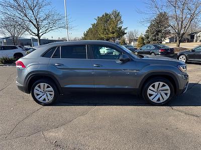 Used 2021 Volkswagen Atlas Cross Sport - photo 1