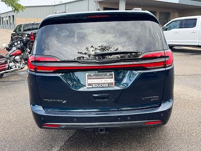 2025 Chrysler Pacifica AWD Minivan for sale #26RL159A - photo 2