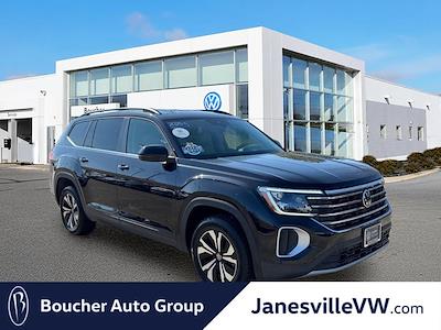 Used 2024 Volkswagen Atlas - photo 1