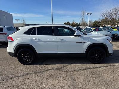 Used 2023 Volkswagen Atlas Cross Sport SE for sale #26VL057A - photo 2