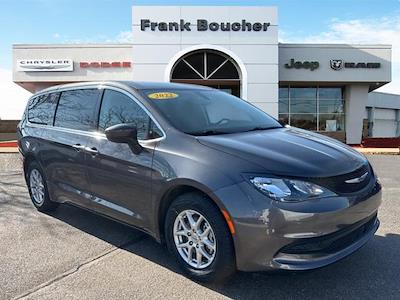 Used 2022 Chrysler Voyager LX Minivan for sale #PL5189 - photo 1