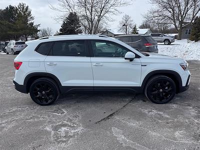 Used 2023 Volkswagen Taos SE for sale #PL5350A - photo 2