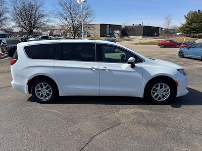 Used 2023 Chrysler Voyager - photo 1