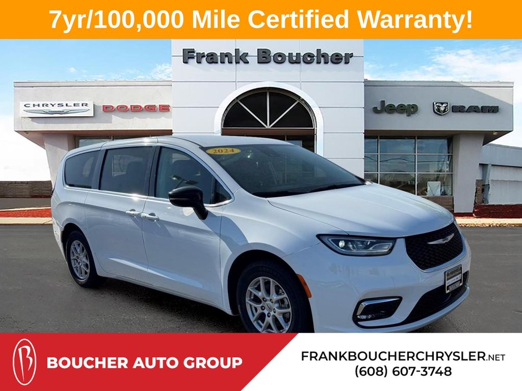 Used 2024 Chrysler Pacifica - photo 1