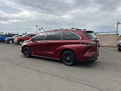 2021 Toyota Sienna FWD Minivan for sale #B4675 - photo 2