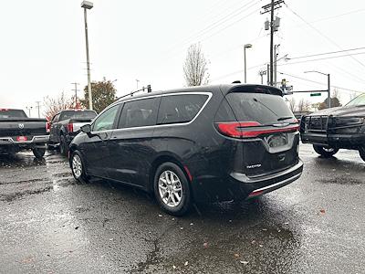 2024 Chrysler Pacifica FWD Minivan for sale #B4686 - photo 2