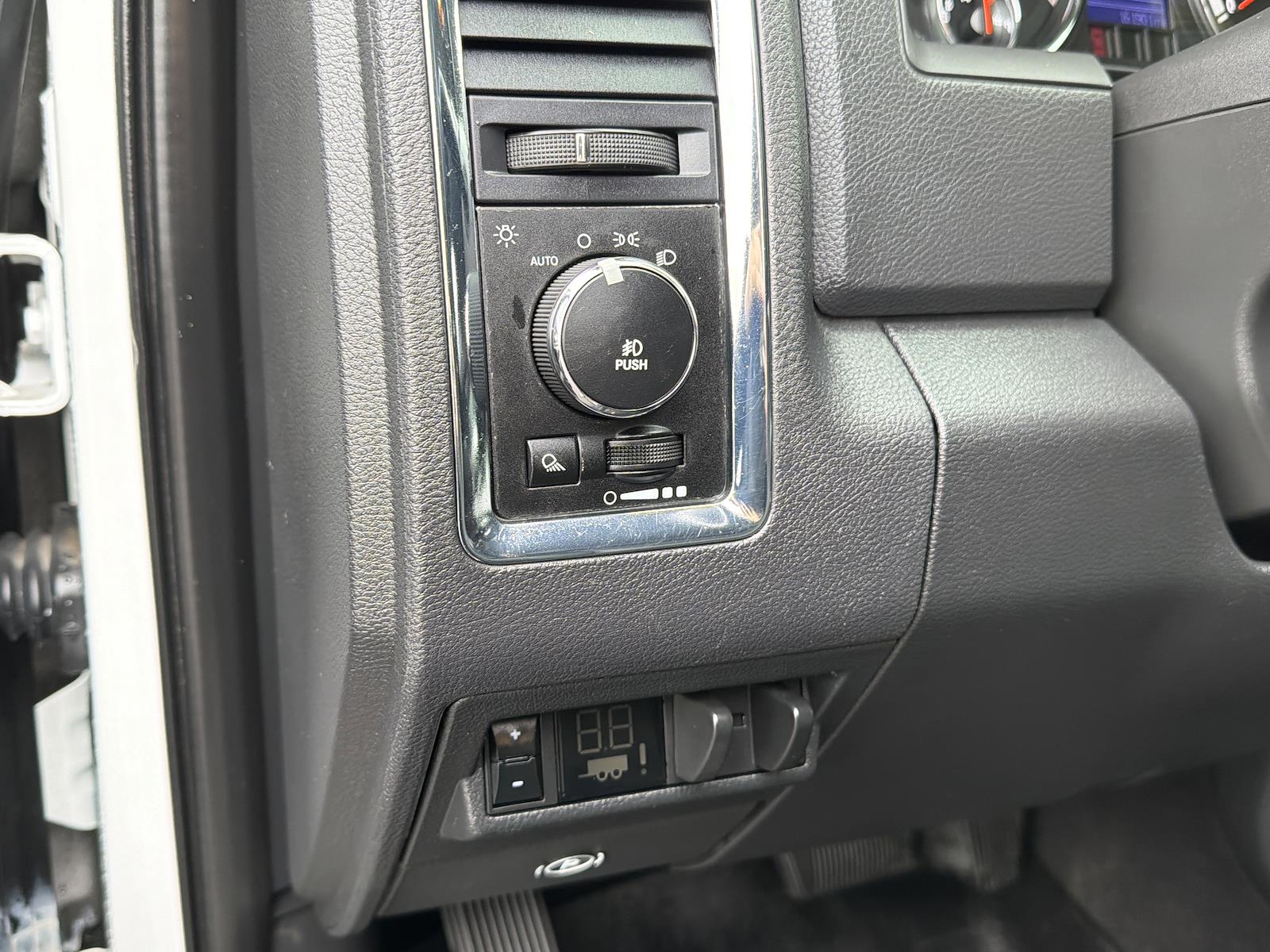 Used 2012 Ram 2500 - photo 18