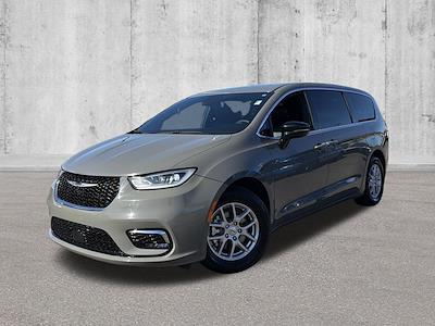 2025 Chrysler Pacifica FWD Minivan for sale #B4764 - photo 2