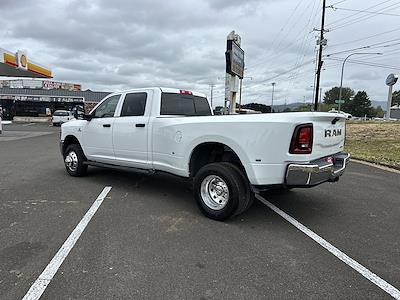 2025 Ram 3500 Crew Cab DRW 4x4 Pickup for sale #R3946 - photo 2