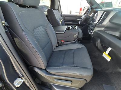 New 2026 Ram 1500 Tradesman Crew Cab for sale #LMD260220 - photo 2